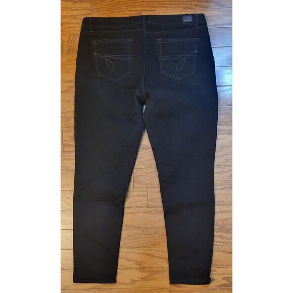 Jordache Jeans Womens 18 Black High Rise Skinny Faded Stretch Denim 38x29 - Picture 6 of 11